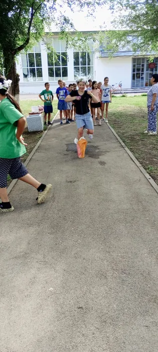 b42448a0-d6b8-4f28-a99e-fe205c514440